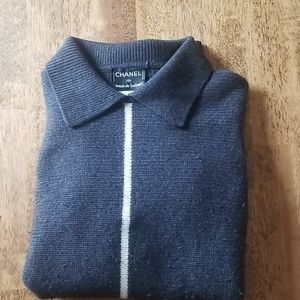 Vintage CHANEL sweater